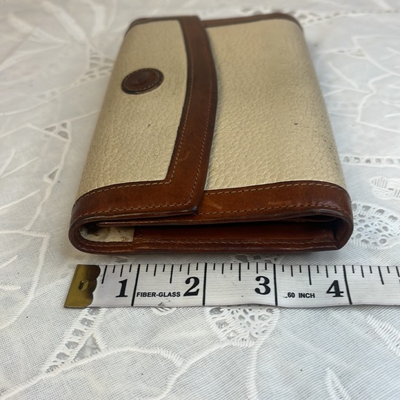 Vintage Dooney & Bourke wallet. Beige/brown - Picture 3 of 8